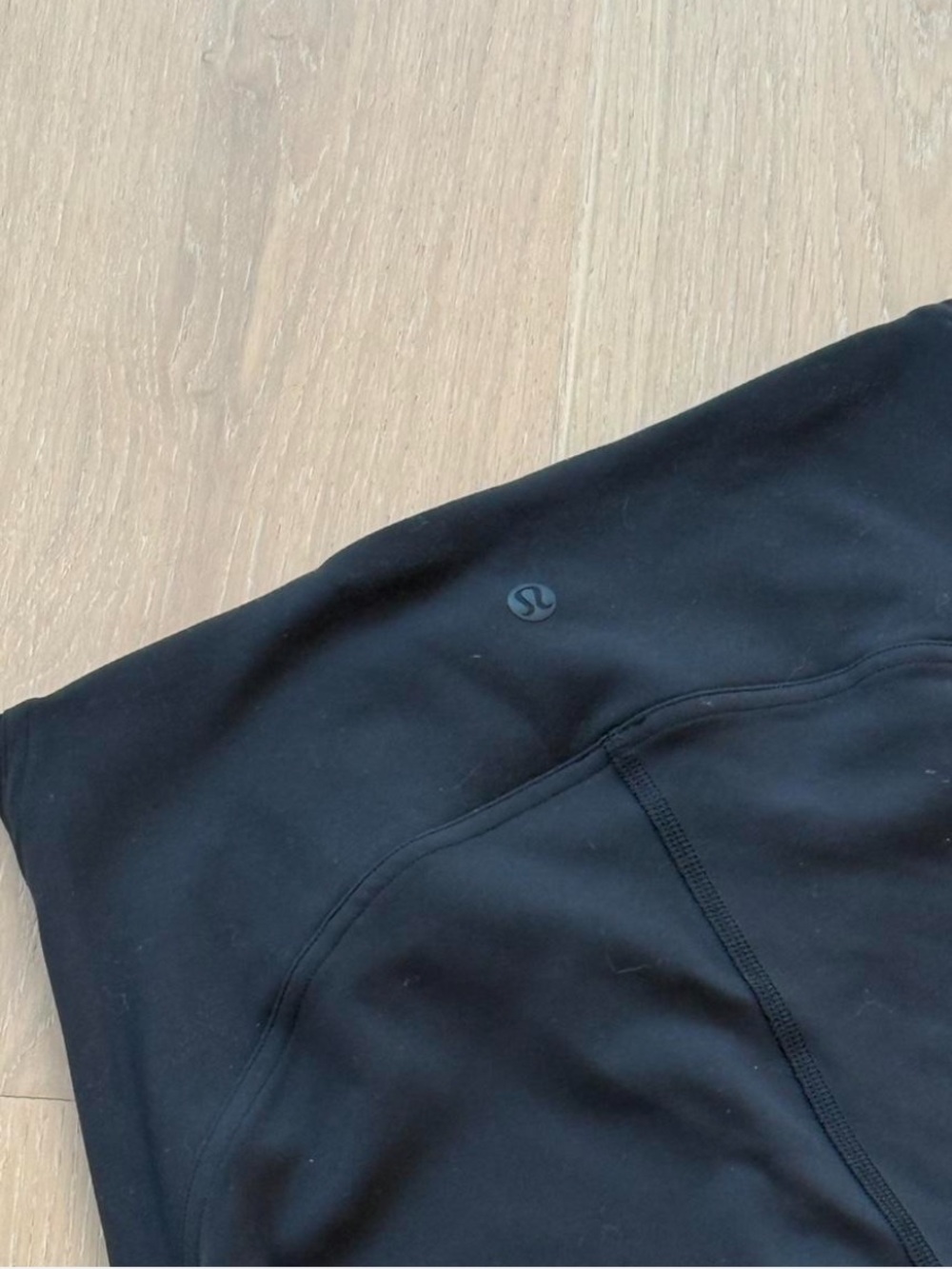 Black lululemon size 6.